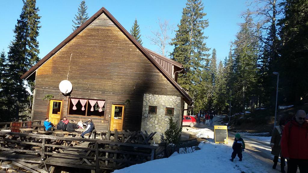 Apartments Ogorjelica Jahorina Oda fotoğraf